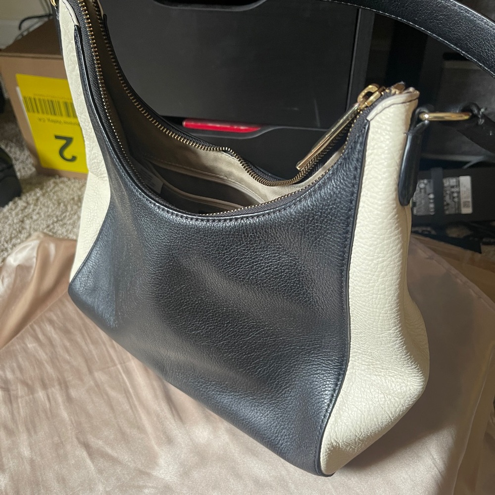 Talbots Elegant Black and Cream Leather Shoulder Bag